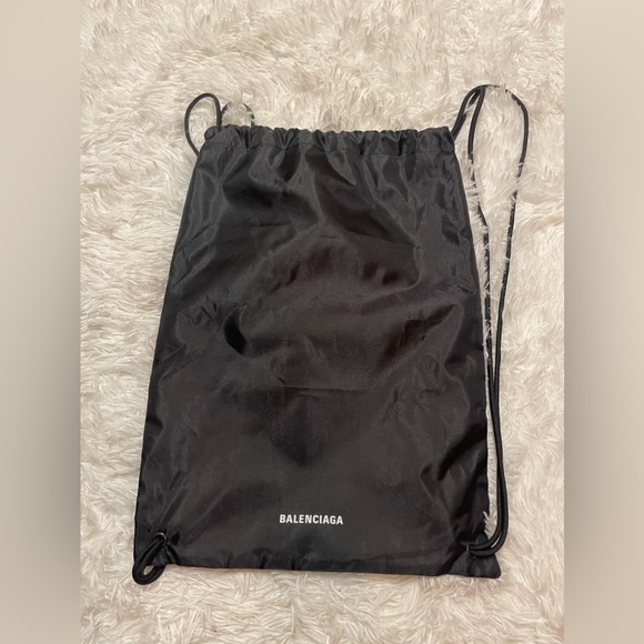 Balenciaga drawstring bag - Picture 4 of 11